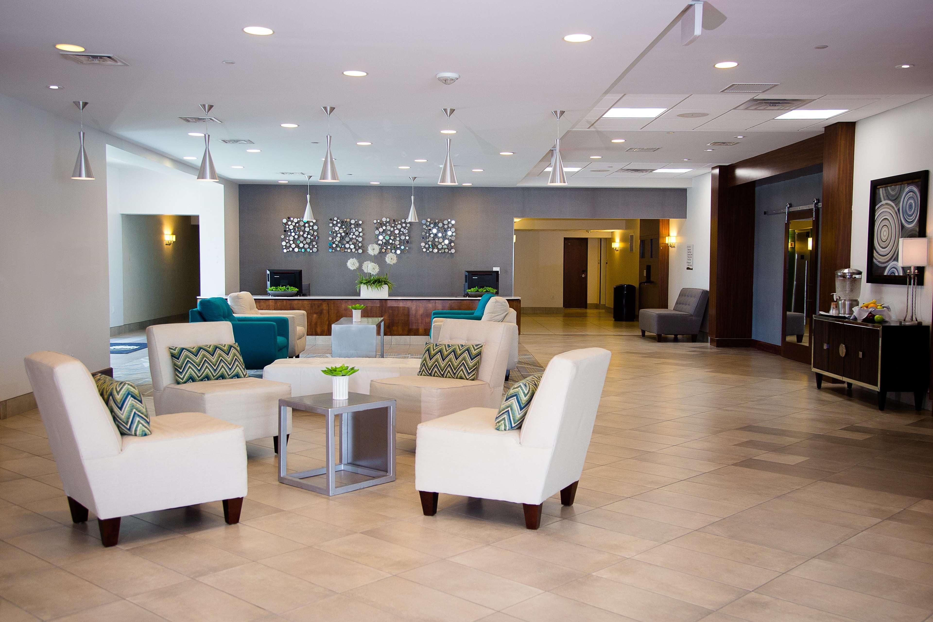 ホテル Doubletree By Hilton Omaha Southwest, Ne エクステリア 写真