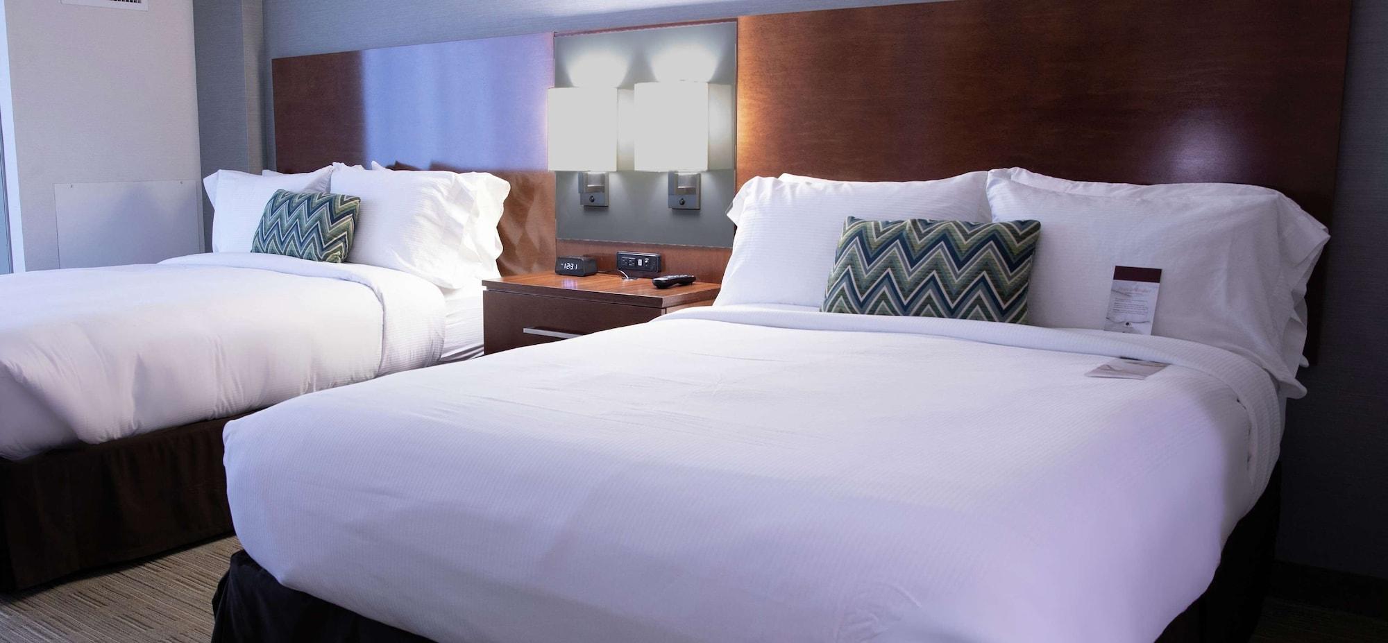 ホテル Doubletree By Hilton Omaha Southwest, Ne エクステリア 写真