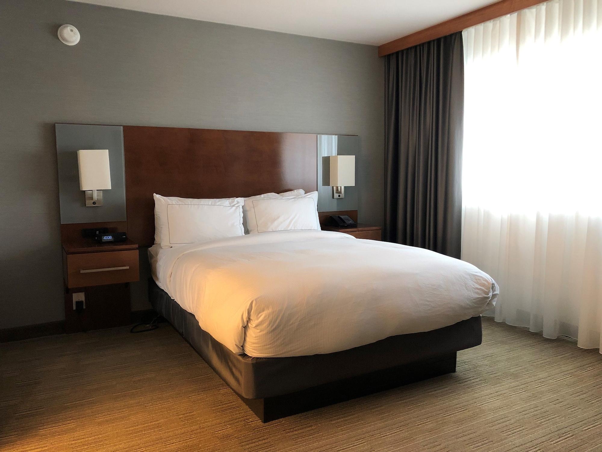ホテル Doubletree By Hilton Omaha Southwest, Ne エクステリア 写真
