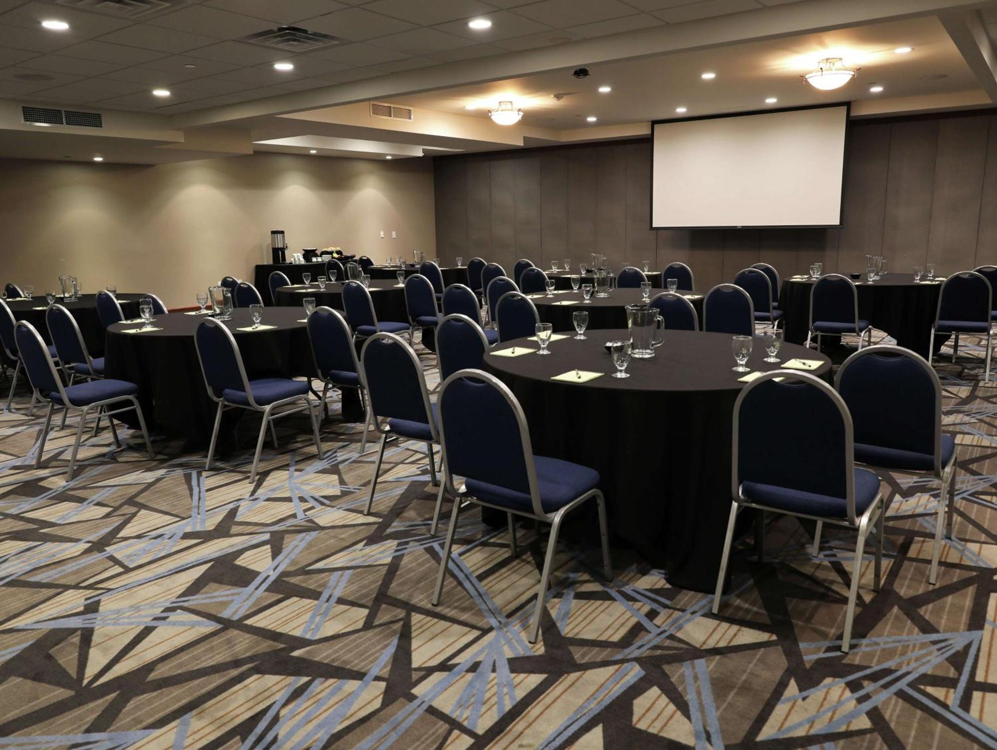 ホテル Doubletree By Hilton Omaha Southwest, Ne エクステリア 写真