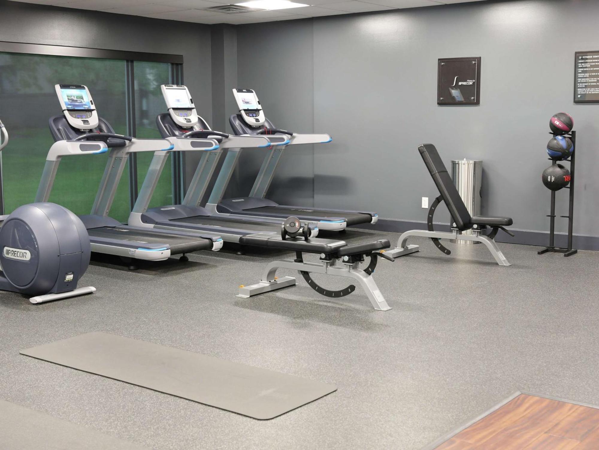 ホテル Doubletree By Hilton Omaha Southwest, Ne エクステリア 写真