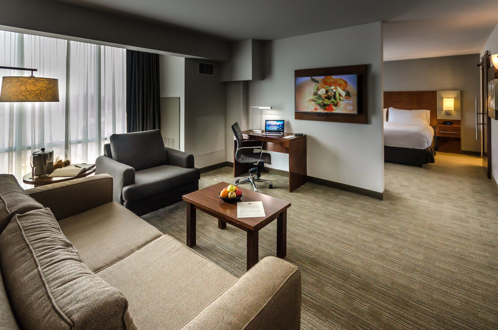 ホテル Doubletree By Hilton Omaha Southwest, Ne エクステリア 写真